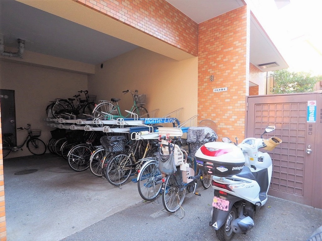 ライオンズマンション池袋要町第2　駐輪場